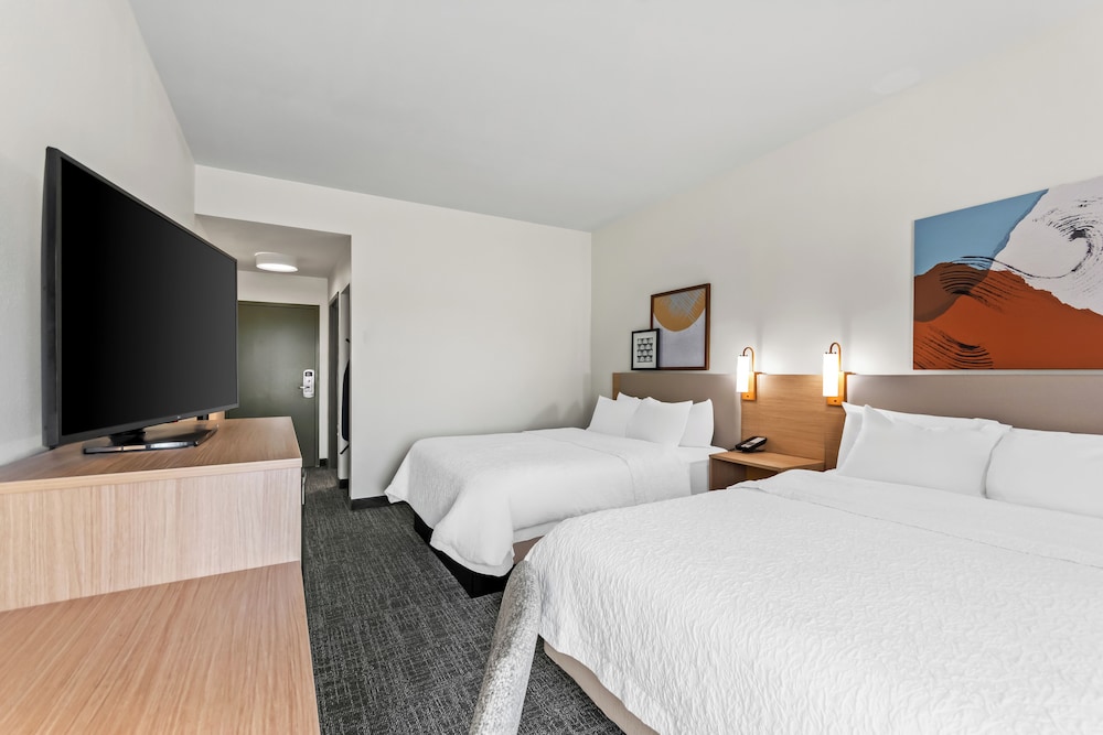 Spark by Hilton Bardstown