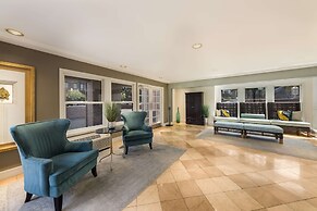 SureStay Plus Hotel by Best Western Mountain View