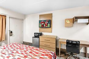 Red Roof Inn Indianapolis North - College Park