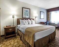 Quality Inn & Suites Minden