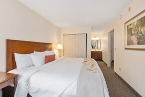 Residences at Daniel Webster
