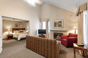 Residences at Daniel Webster