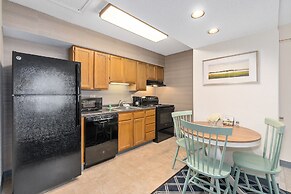 Residences at Daniel Webster