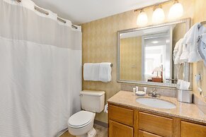 Residences at Daniel Webster