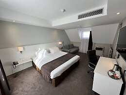 Holiday Inn Paris - Auteuil by IHG