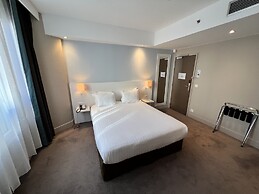 Holiday Inn Paris - Auteuil by IHG