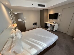 Holiday Inn Paris - Auteuil by IHG