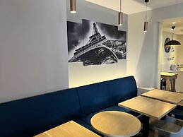Holiday Inn Paris - Auteuil by IHG