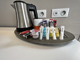 Holiday Inn Paris - Auteuil by IHG