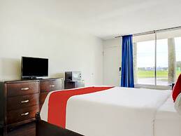 OYO Hotel Dundee By Crystal Lake