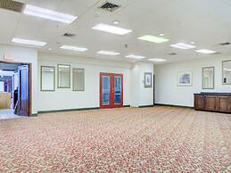 OYO Hotel Dundee By Crystal Lake