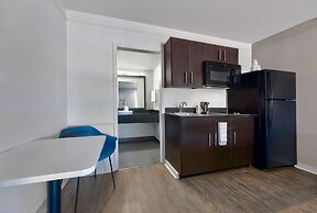 Studio 6 Denton, TX - UNT