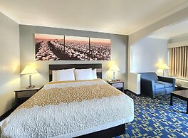 Days Inn by Wyndham Robstown