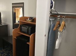 Days Inn by Wyndham Robstown