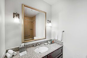 Hilton Waco