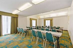 La Quinta Inn by Wyndham Orlando Airport West