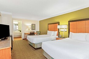 La Quinta Inn by Wyndham Orlando Airport West