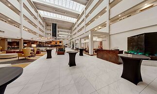Embassy Suites by Hilton Milwaukee Brookfield