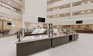 Embassy Suites by Hilton Milwaukee Brookfield