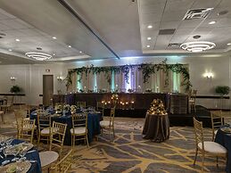 Embassy Suites by Hilton Milwaukee Brookfield