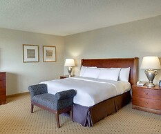 DoubleTree by Hilton Washington Dulles Airport