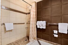 DoubleTree by Hilton Washington Dulles Airport