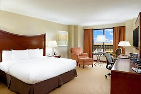 DoubleTree by Hilton Washington Dulles Airport