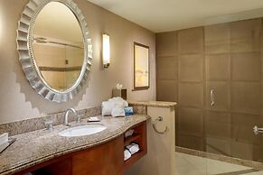 DoubleTree by Hilton Washington Dulles Airport