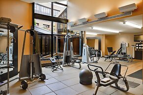 DoubleTree by Hilton Washington Dulles Airport