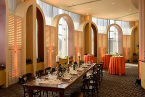 DoubleTree by Hilton Washington Dulles Airport
