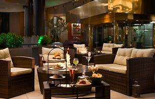 DoubleTree by Hilton Washington Dulles Airport