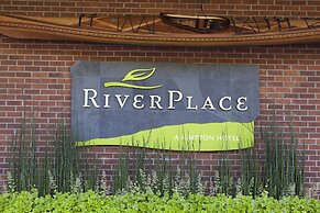 Kimpton Riverplace Hotel by IHG