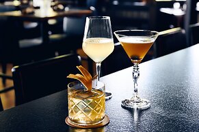 Kimpton Riverplace Hotel by IHG