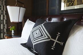 Kimpton Riverplace Hotel by IHG