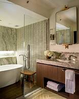 Kimpton Riverplace Hotel by IHG