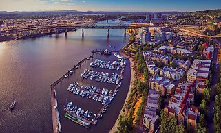 Kimpton Riverplace Hotel by IHG