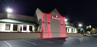 Ramada by Wyndham & Suites Warner Robins