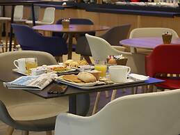 ibis Archamps Porte de Geneve