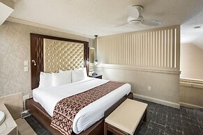 Eden Resort and Suites, BW Premier Collection