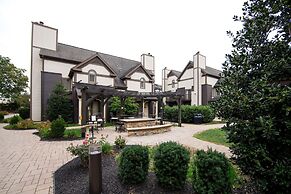 Eden Resort and Suites, BW Premier Collection