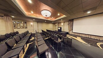 Eden Resort and Suites, BW Premier Collection