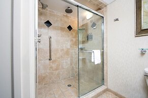 Eden Resort and Suites, BW Premier Collection