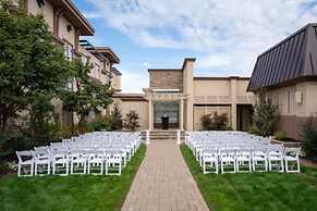 Eden Resort and Suites, BW Premier Collection