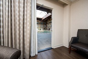 Eden Resort and Suites, BW Premier Collection