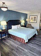 Best Price Motel and Suites