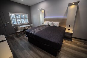 Travelodge by Wyndham Whittier