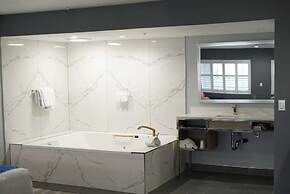 Travelodge by Wyndham Whittier
