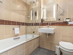 Mercure White Hart Hotel Salisbury and Apartments