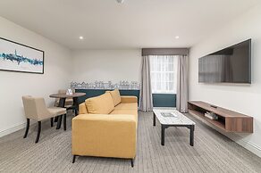 Mercure White Hart Hotel Salisbury and Apartments