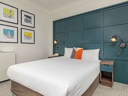 Mercure White Hart Hotel Salisbury and Apartments